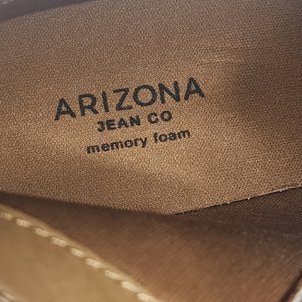 Arizona Jeans Co Camino Cognac Stacked Heel Booties Womens 11M - Picture 9 of 9